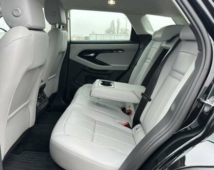 Чорний Ленд Ровер Рендж Ровер Евок, об'ємом двигуна 2 л та пробігом 7 тис. км за 60200 $, фото 20 на Automoto.ua