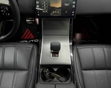 Черный Ленд Ровер Рендж Ровер Эвок, объемом двигателя 2 л и пробегом 7 тыс. км за 43000 $, фото 22 на Automoto.ua