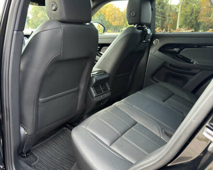 Черный Ленд Ровер Рендж Ровер Эвок, объемом двигателя 2 л и пробегом 6 тыс. км за 42900 $, фото 22 на Automoto.ua