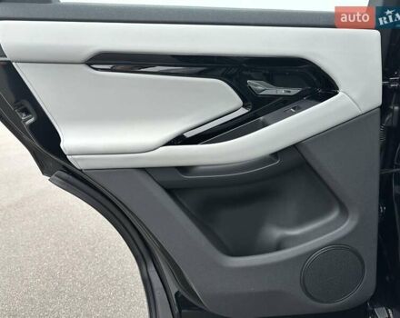 Чорний Ленд Ровер Рендж Ровер Евок, об'ємом двигуна 2 л та пробігом 7 тис. км за 60200 $, фото 19 на Automoto.ua