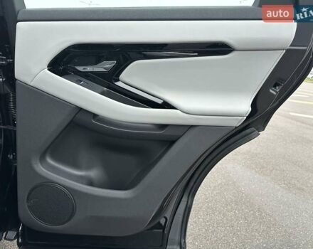 Чорний Ленд Ровер Рендж Ровер Евок, об'ємом двигуна 2 л та пробігом 7 тис. км за 60200 $, фото 26 на Automoto.ua