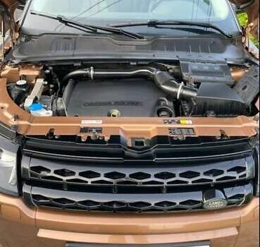 Коричневый Ленд Ровер Рендж Ровер Эвок, объемом двигателя 2.18 л и пробегом 106 тыс. км за 25000 $, фото 20 на Automoto.ua