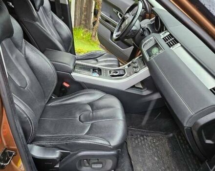 Коричневый Ленд Ровер Рендж Ровер Эвок, объемом двигателя 2.18 л и пробегом 106 тыс. км за 25000 $, фото 11 на Automoto.ua