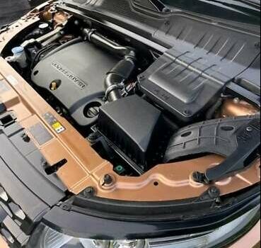 Коричневый Ленд Ровер Рендж Ровер Эвок, объемом двигателя 2.18 л и пробегом 106 тыс. км за 25000 $, фото 23 на Automoto.ua