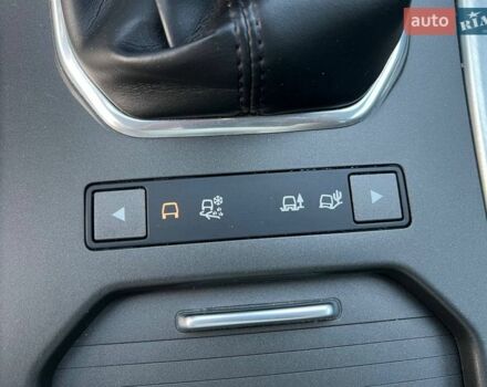 Коричневый Ленд Ровер Рендж Ровер Эвок, объемом двигателя 2.2 л и пробегом 88 тыс. км за 17590 $, фото 33 на Automoto.ua