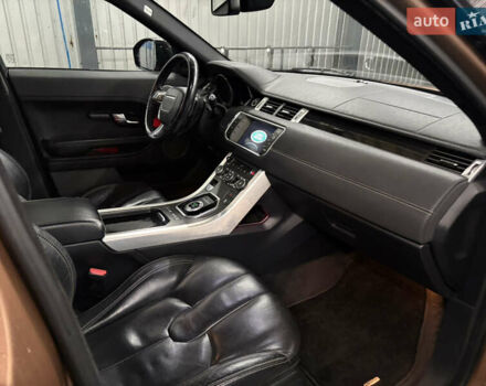 Коричневий Ленд Ровер Рендж Ровер Евок, об'ємом двигуна 2.18 л та пробігом 240 тис. км за 17500 $, фото 15 на Automoto.ua