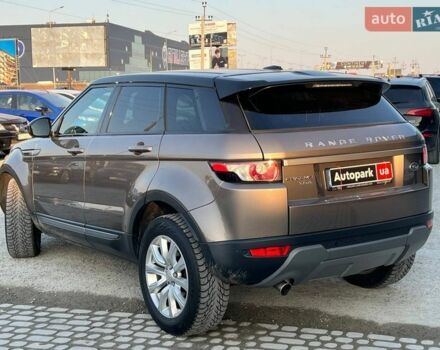 Коричневый Ленд Ровер Рендж Ровер Эвок, объемом двигателя 2.2 л и пробегом 88 тыс. км за 17590 $, фото 8 на Automoto.ua