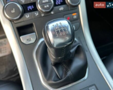 Коричневый Ленд Ровер Рендж Ровер Эвок, объемом двигателя 2.2 л и пробегом 88 тыс. км за 17590 $, фото 32 на Automoto.ua