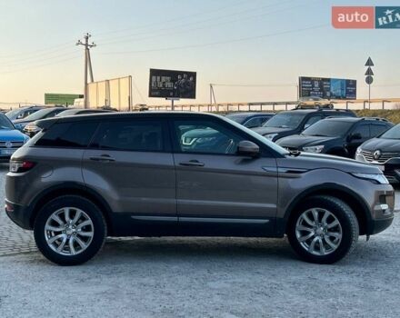 Коричневый Ленд Ровер Рендж Ровер Эвок, объемом двигателя 2.2 л и пробегом 88 тыс. км за 17590 $, фото 4 на Automoto.ua