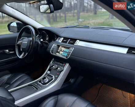 Коричневий Ленд Ровер Рендж Ровер Евок, об'ємом двигуна 2.18 л та пробігом 150 тис. км за 15900 $, фото 19 на Automoto.ua