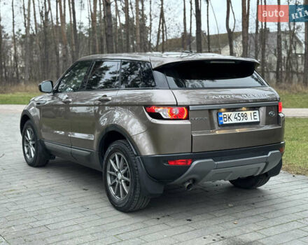 Коричневий Ленд Ровер Рендж Ровер Евок, об'ємом двигуна 2.18 л та пробігом 150 тис. км за 15900 $, фото 5 на Automoto.ua