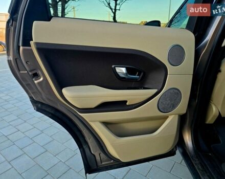 Коричневый Ленд Ровер Рендж Ровер Эвок, объемом двигателя 2 л и пробегом 158 тыс. км за 17950 $, фото 47 на Automoto.ua