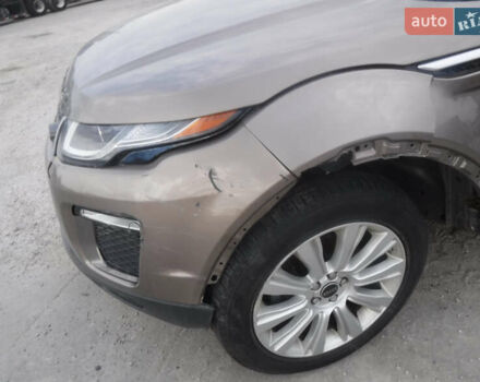 Ленд Ровер Рендж Ровер Эвок 2016 в Львове на Automoto.ua Коричневый Ленд Ровер Рендж Ровер Эвок, объемом двигателя 2 л и пробегом 112 тыс. км за 15000 $, фото 8 на Automoto.ua