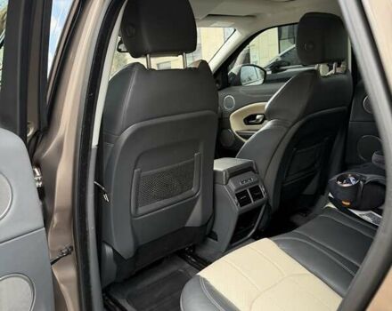 Коричневый Ленд Ровер Рендж Ровер Эвок, объемом двигателя 2 л и пробегом 96 тыс. км за 21000 $, фото 13 на Automoto.ua