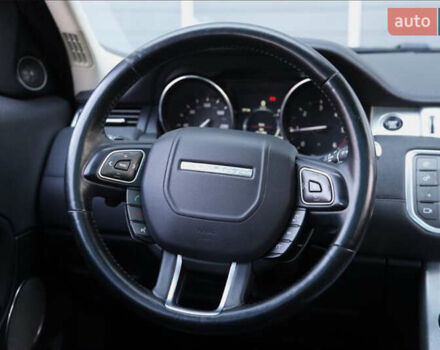Ленд Ровер Рендж Ровер Эвок 2016 в Киеве на Automoto.ua Коричневый Ленд Ровер Рендж Ровер Эвок, объемом двигателя 2.18 л и пробегом 78 тыс. км за 25800 $, фото 4 на Automoto.ua
