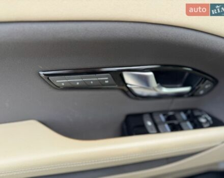 Коричневий Ленд Ровер Рендж Ровер Евок, об'ємом двигуна 2 л та пробігом 142 тис. км за 19000 $, фото 14 на Automoto.ua