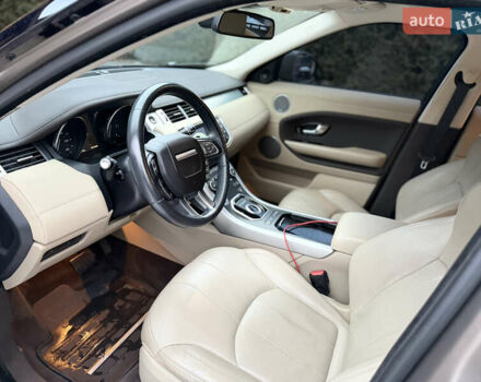 Коричневий Ленд Ровер Рендж Ровер Евок, об'ємом двигуна 2.18 л та пробігом 115 тис. км за 23900 $, фото 28 на Automoto.ua