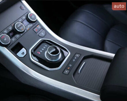 Коричневий Ленд Ровер Рендж Ровер Евок, об'ємом двигуна 2.18 л та пробігом 78 тис. км за 24500 $, фото 6 на Automoto.ua