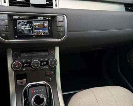 Коричневый Ленд Ровер Рендж Ровер Эвок, объемом двигателя 2 л и пробегом 96 тыс. км за 21000 $, фото 7 на Automoto.ua