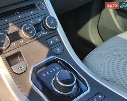 Коричневий Ленд Ровер Рендж Ровер Евок, об'ємом двигуна 2 л та пробігом 132 тис. км за 13100 $, фото 17 на Automoto.ua