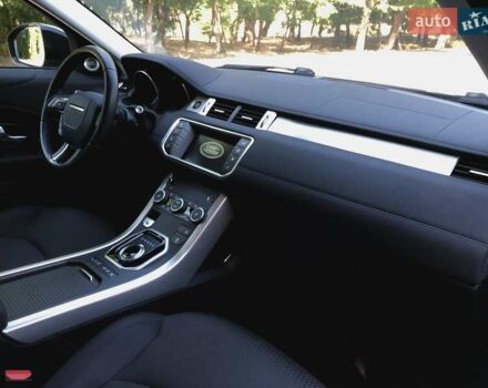 Ленд Ровер Рендж Ровер Эвок 2017 в Одессе на Automoto.ua Коричневый Ленд Ровер Рендж Ровер Эвок, объемом двигателя 2 л и пробегом 150 тыс. км за 22000 $, фото 8 на Automoto.ua