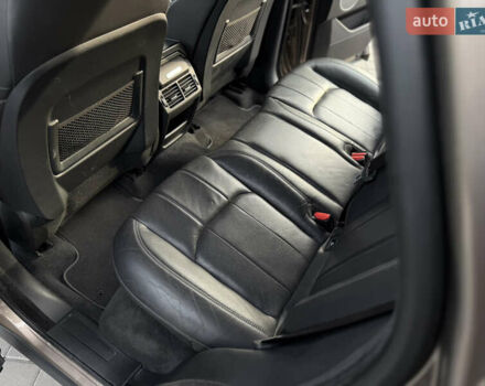 Коричневый Ленд Ровер Рендж Ровер Эвок, объемом двигателя 2 л и пробегом 66 тыс. км за 22900 $, фото 43 на Automoto.ua