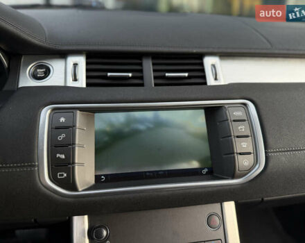 Коричневый Ленд Ровер Рендж Ровер Эвок, объемом двигателя 2 л и пробегом 66 тыс. км за 22900 $, фото 41 на Automoto.ua