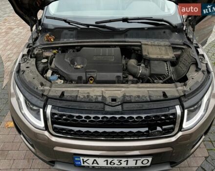 Коричневий Ленд Ровер Рендж Ровер Евок, об'ємом двигуна 2 л та пробігом 102 тис. км за 25000 $, фото 31 на Automoto.ua