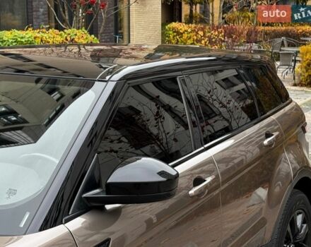 Коричневий Ленд Ровер Рендж Ровер Евок, об'ємом двигуна 2 л та пробігом 102 тис. км за 25000 $, фото 6 на Automoto.ua