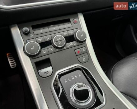 Коричневий Ленд Ровер Рендж Ровер Евок, об'ємом двигуна 2 л та пробігом 102 тис. км за 25000 $, фото 27 на Automoto.ua