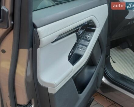 Коричневий Ленд Ровер Рендж Ровер Евок, об'ємом двигуна 2 л та пробігом 55 тис. км за 34000 $, фото 44 на Automoto.ua