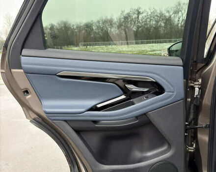 Коричневий Ленд Ровер Рендж Ровер Евок, об'ємом двигуна 2 л та пробігом 50 тис. км за 38000 $, фото 58 на Automoto.ua