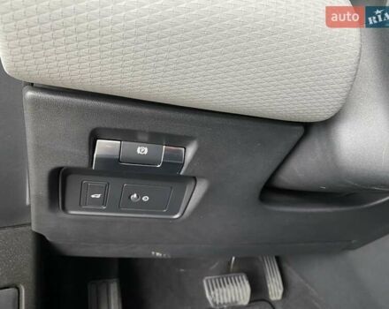 Коричневий Ленд Ровер Рендж Ровер Евок, об'ємом двигуна 2 л та пробігом 42 тис. км за 30900 $, фото 23 на Automoto.ua