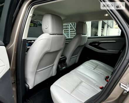 Коричневый Ленд Ровер Рендж Ровер Эвок, объемом двигателя 2 л и пробегом 82 тыс. км за 36990 $, фото 61 на Automoto.ua