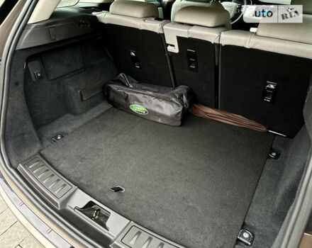 Коричневый Ленд Ровер Рендж Ровер Эвок, объемом двигателя 2 л и пробегом 82 тыс. км за 36990 $, фото 67 на Automoto.ua