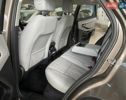 Коричневий Ленд Ровер Рендж Ровер Евок, об'ємом двигуна 2 л та пробігом 42 тис. км за 30900 $, фото 32 на Automoto.ua