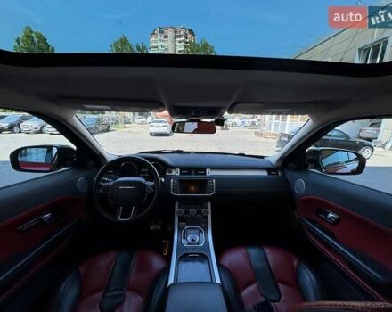 Червоний Ленд Ровер Рендж Ровер Евок, об'ємом двигуна 2 л та пробігом 128 тис. км за 16900 $, фото 7 на Automoto.ua