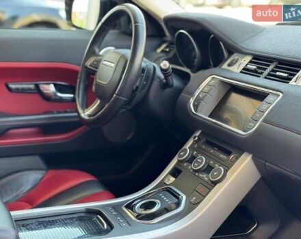 Червоний Ленд Ровер Рендж Ровер Евок, об'ємом двигуна 2 л та пробігом 128 тис. км за 16900 $, фото 12 на Automoto.ua