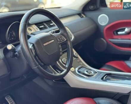 Червоний Ленд Ровер Рендж Ровер Евок, об'ємом двигуна 2 л та пробігом 128 тис. км за 16900 $, фото 21 на Automoto.ua