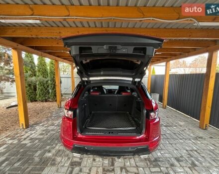 Червоний Ленд Ровер Рендж Ровер Евок, об'ємом двигуна 2 л та пробігом 133 тис. км за 20000 $, фото 25 на Automoto.ua