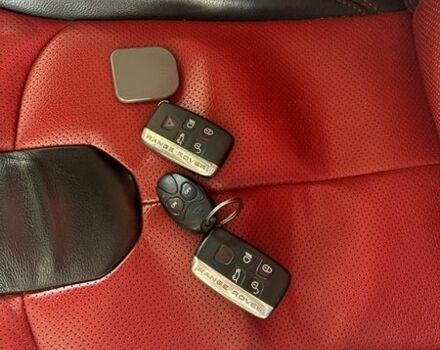 Червоний Ленд Ровер Рендж Ровер Евок, об'ємом двигуна 2 л та пробігом 133 тис. км за 20000 $, фото 27 на Automoto.ua