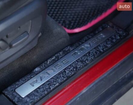 Красный Ленд Ровер Рендж Ровер Эвок, объемом двигателя 2 л и пробегом 146 тыс. км за 18500 $, фото 24 на Automoto.ua
