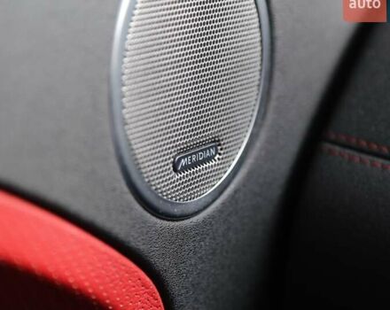 Червоний Ленд Ровер Рендж Ровер Евок, об'ємом двигуна 2 л та пробігом 133 тис. км за 19300 $, фото 25 на Automoto.ua