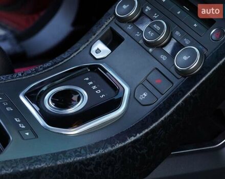 Красный Ленд Ровер Рендж Ровер Эвок, объемом двигателя 2 л и пробегом 146 тыс. км за 18500 $, фото 12 на Automoto.ua