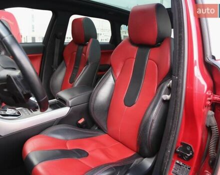 Червоний Ленд Ровер Рендж Ровер Евок, об'ємом двигуна 2 л та пробігом 133 тис. км за 19300 $, фото 8 на Automoto.ua