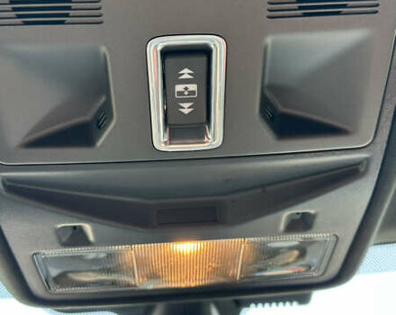 Червоний Ленд Ровер Рендж Ровер Евок, об'ємом двигуна 2.18 л та пробігом 191 тис. км за 19100 $, фото 20 на Automoto.ua