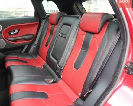 Червоний Ленд Ровер Рендж Ровер Евок, об'ємом двигуна 2 л та пробігом 133 тис. км за 19300 $, фото 9 на Automoto.ua