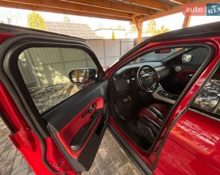 Червоний Ленд Ровер Рендж Ровер Евок, об'ємом двигуна 2 л та пробігом 133 тис. км за 20000 $, фото 10 на Automoto.ua