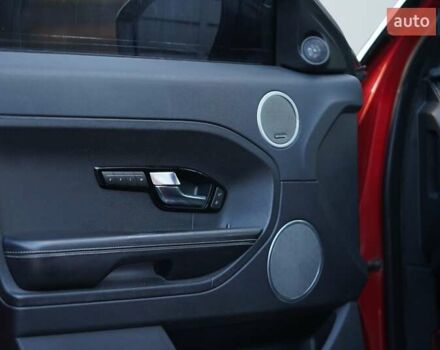 Красный Ленд Ровер Рендж Ровер Эвок, объемом двигателя 2 л и пробегом 146 тыс. км за 18500 $, фото 15 на Automoto.ua