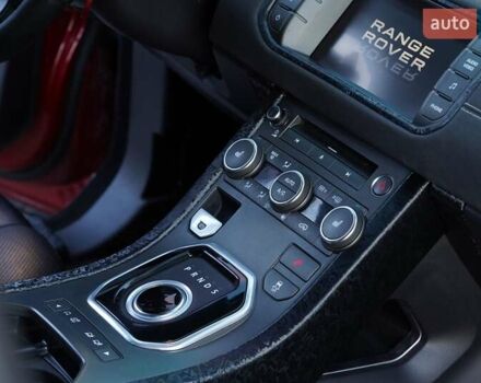 Красный Ленд Ровер Рендж Ровер Эвок, объемом двигателя 2 л и пробегом 146 тыс. км за 18500 $, фото 13 на Automoto.ua